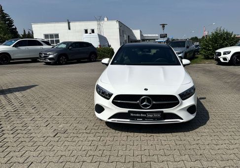 Mercedes-Benz A 180, 2025