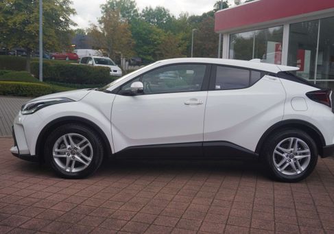 Toyota C-HR, 2023 3