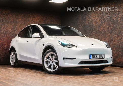 Tesla Model Y, 2021