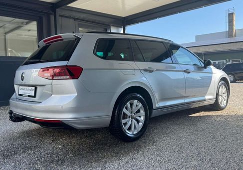 Volkswagen Passat, 2022
