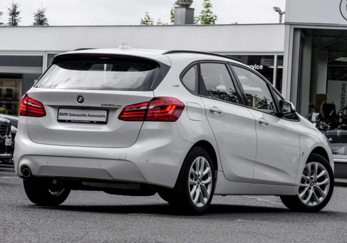 BMW 225, 2018