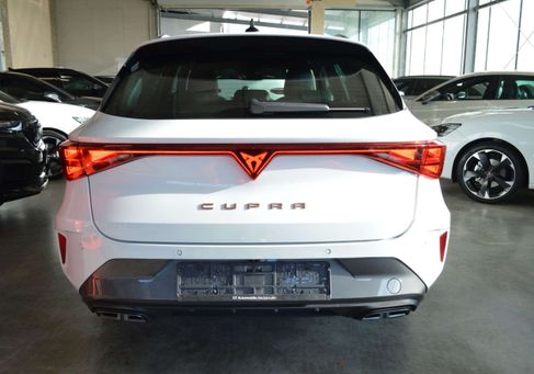 Cupra Leon, 2025