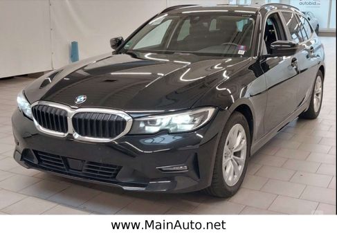 BMW 318, 2022