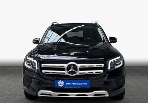 Mercedes-Benz GLB 200, 2023