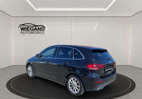 Mercedes-Benz B 200, 2019