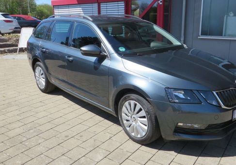 Skoda Octavia, 2019 3