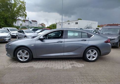 Opel Insignia, 2019 3
