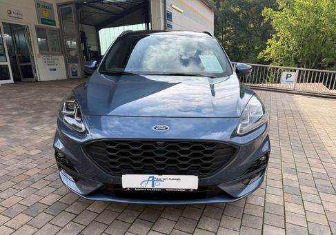 Ford Kuga, 2023 3