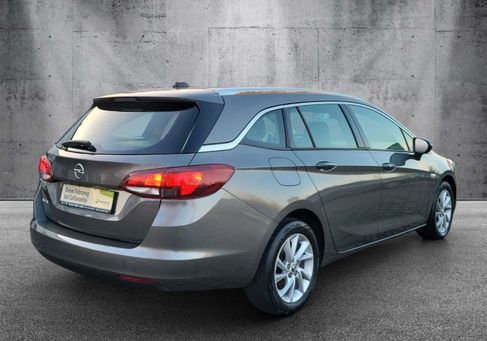 Opel Astra, 2022