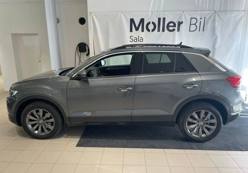 Volkswagen T-Roc, 2022