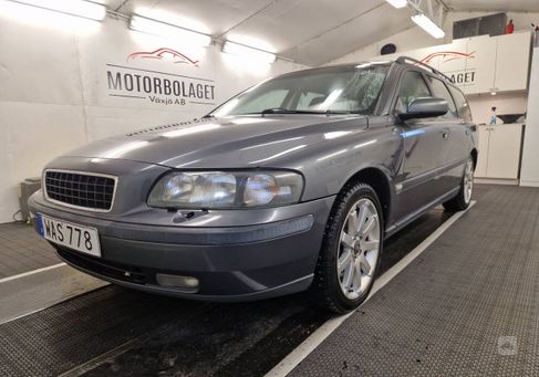 Volvo V70, 2004