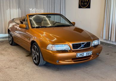 Volvo C70, 2000