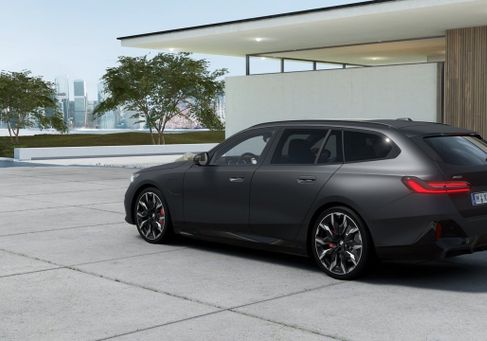 BMW 530, 2026