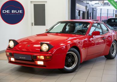 Porsche 944, 1985