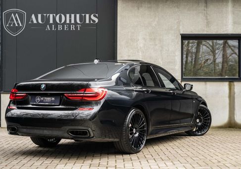 BMW 750, 2018