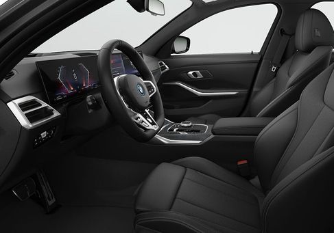 BMW 330, 2026
