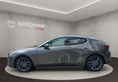 Mazda 3, 2025