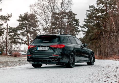 Mercedes-Benz C 63 AMG, 2025