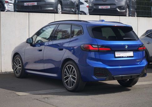 BMW 220, 2022