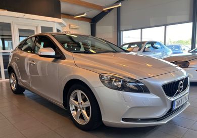 Volvo V40, 2018