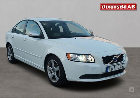 Volvo S40, 2011