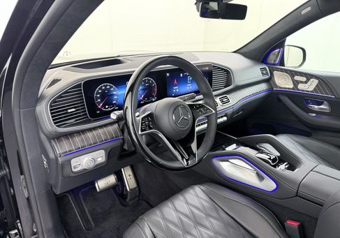 Mercedes-Benz GLS 600, 2025
