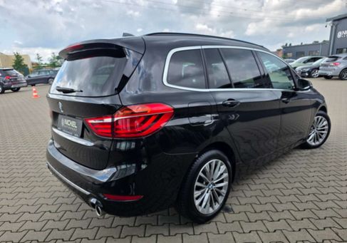 BMW 220, 2022 3