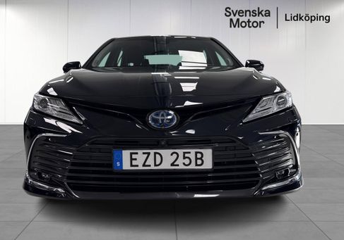 Toyota Camry, 2023 2