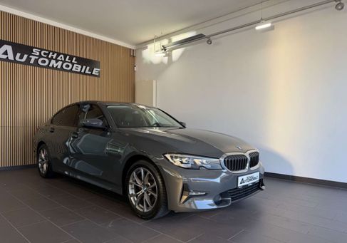 BMW 318, 2021