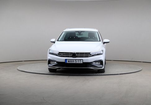 Volkswagen Passat Variant, 2023 3