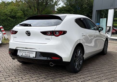 Mazda 3, 2025