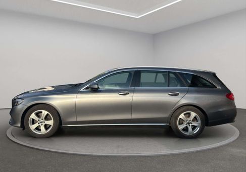 Mercedes-Benz E 250, 2017