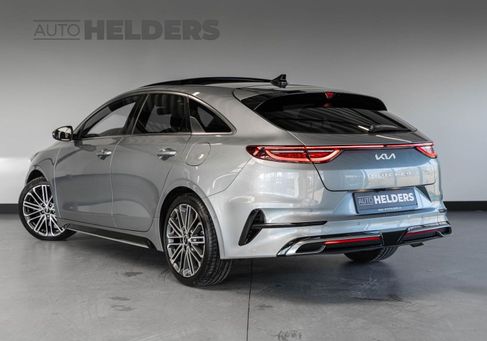 Kia Pro cee'd, 2023