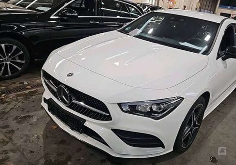 Mercedes-Benz CLA 250, 2021