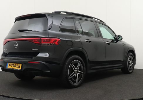 Mercedes-Benz EQB, 2022