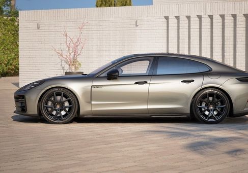 Porsche Panamera, 2026
