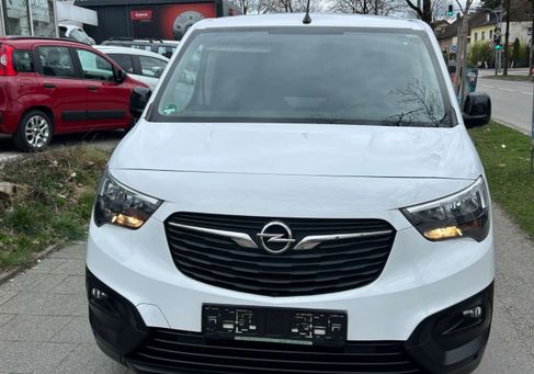 Opel Combo, 2021