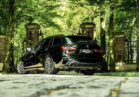 BMW 3 Serija, 2022