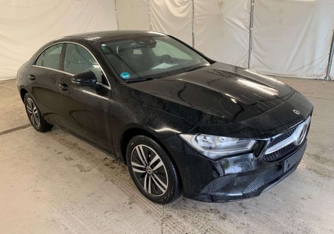 Mercedes-Benz CLA 250, 2022