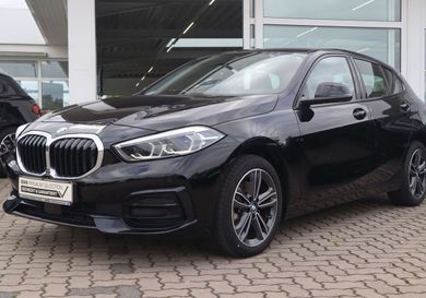 BMW 118, 2022