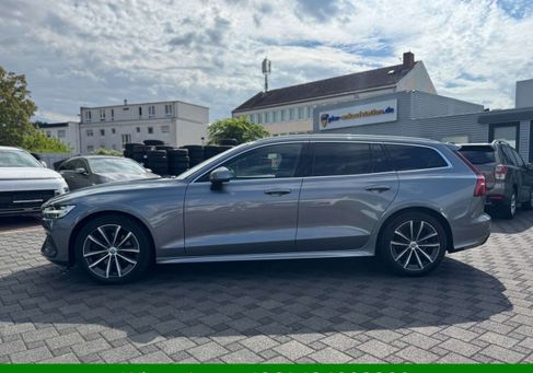 Volvo V60, 2021