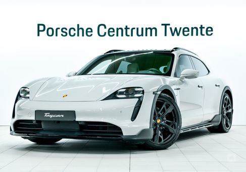 Porsche Taycan, 2023