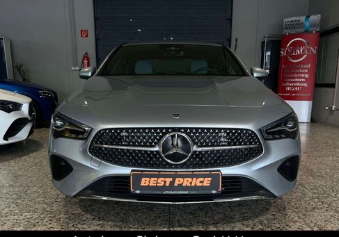 Mercedes-Benz CLA 180, 2024