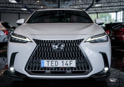 Lexus NX, 2023