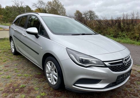 Opel Astra, 2019