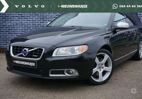 Volvo V70, 2011