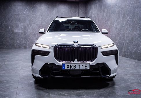 BMW X7, 2025