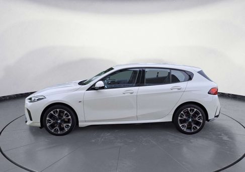 BMW 120, 2025