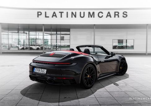 Porsche 911, 2021