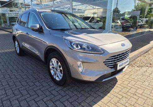 Ford Kuga, 2021
